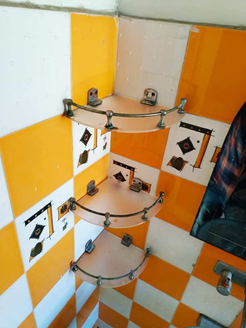 Unfurnished 2bhk in Maniram Dewan Rd, Kushal Nagar, Jyoti Nagar, Bamunimaidan, Guwahati, Assam, India for Rent